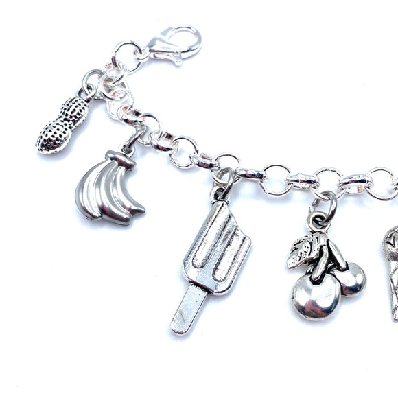 I Love Ice Cream Charm Bracelet - Picture 4 of 7